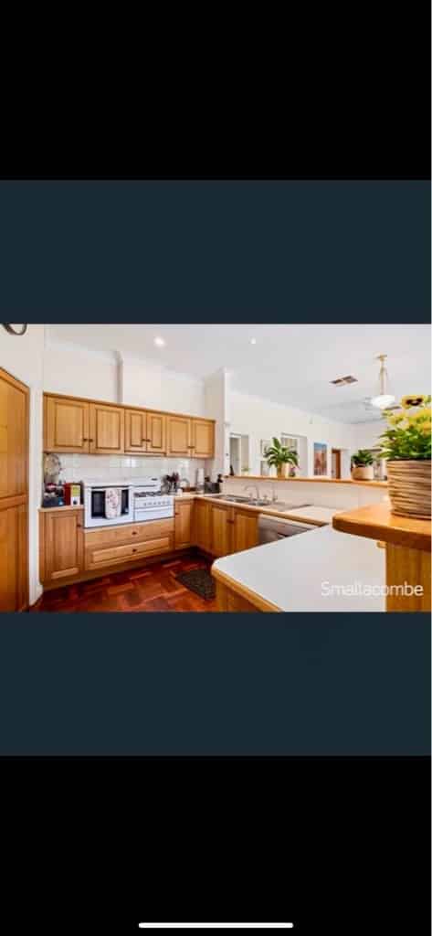 Bedroom 1 - Kitchen?w=400&h=260&fit=crop&q=40&auto=format&trim=auto