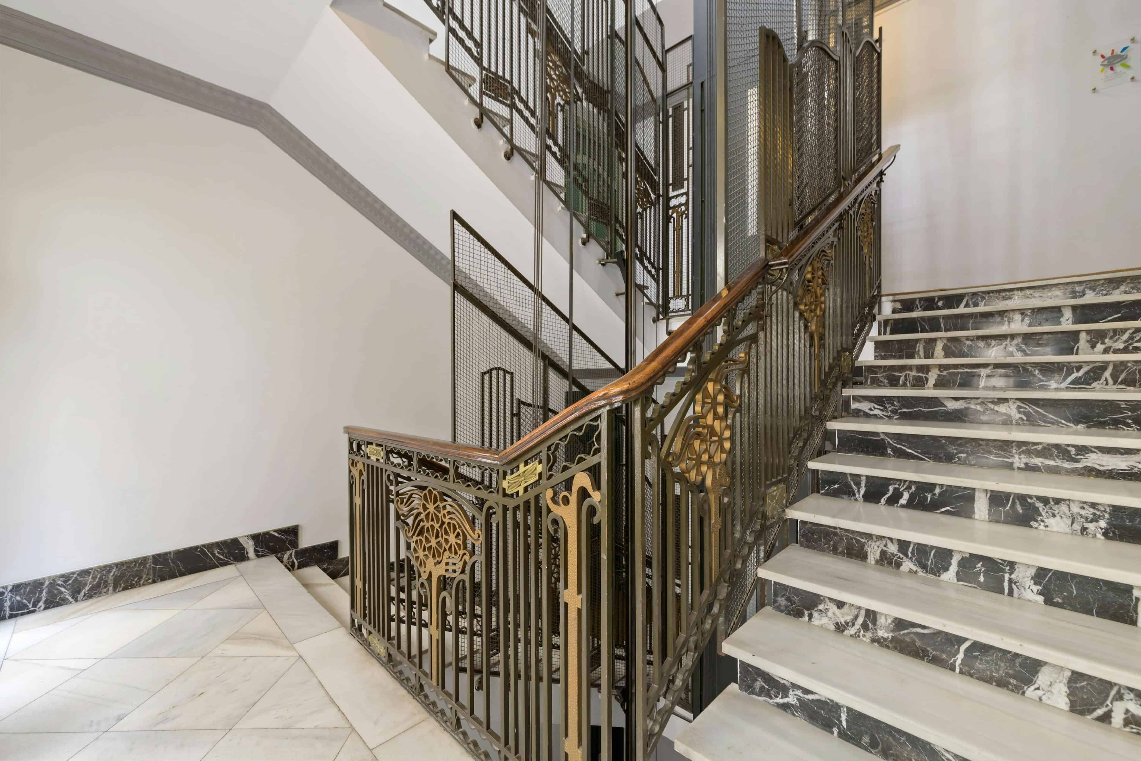 Calle De Ferraz 11, Madrid - Madrid, Spain - Amenities