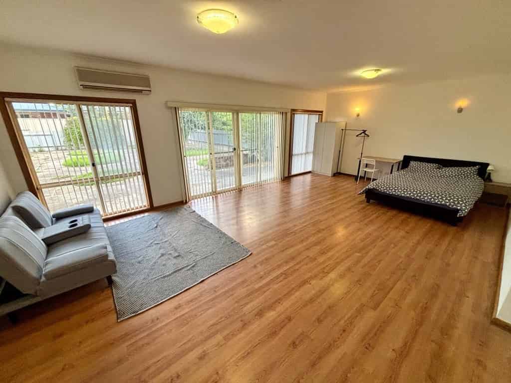 Room in a 4 Bedroom Apartment, 32 Dartmouth Street, West Croydon, City of Charles Sturt, 5008 (Room 4) - Adelaide, South Australia, Australia - Bedroom 1 - Bedroom