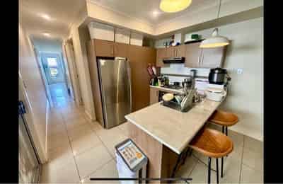 Bedroom 6 - Bathroom?w=400&h=260&fit=crop&q=40&auto=format&trim=auto