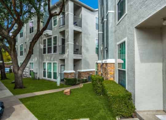 Palencia, Dallas - Dallas, Texas, United States - Exterior