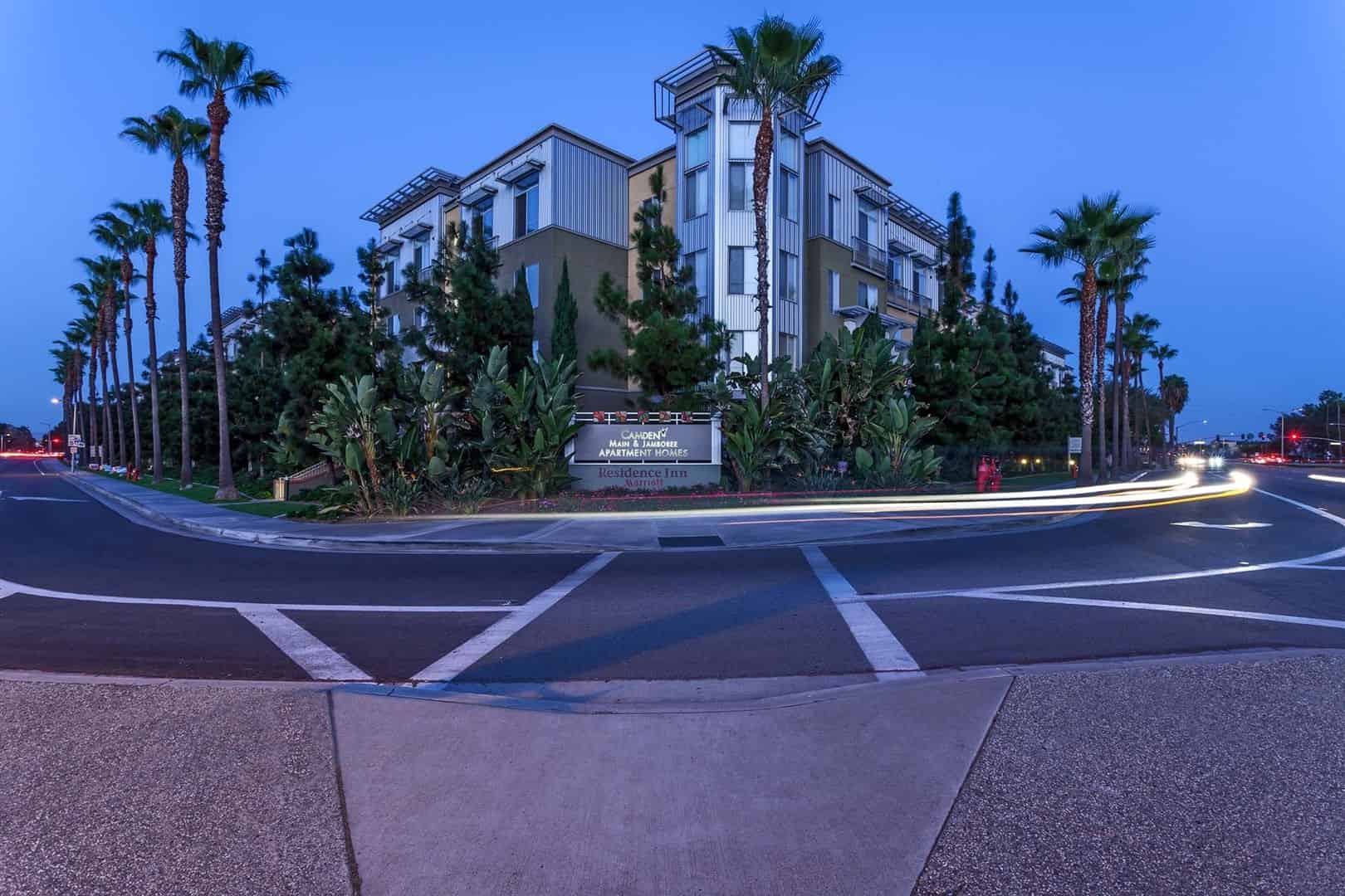 2801 Main St, Irvine - Irvine, California, United States - Exterior