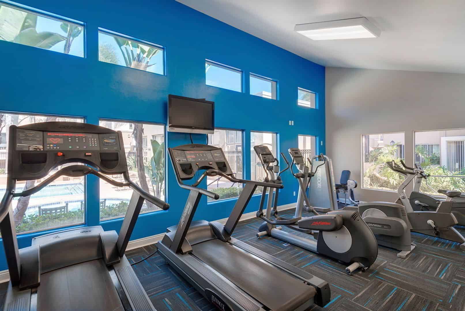 2885 Fairview Road, Irvine - Irvine, California, United States - Amenities