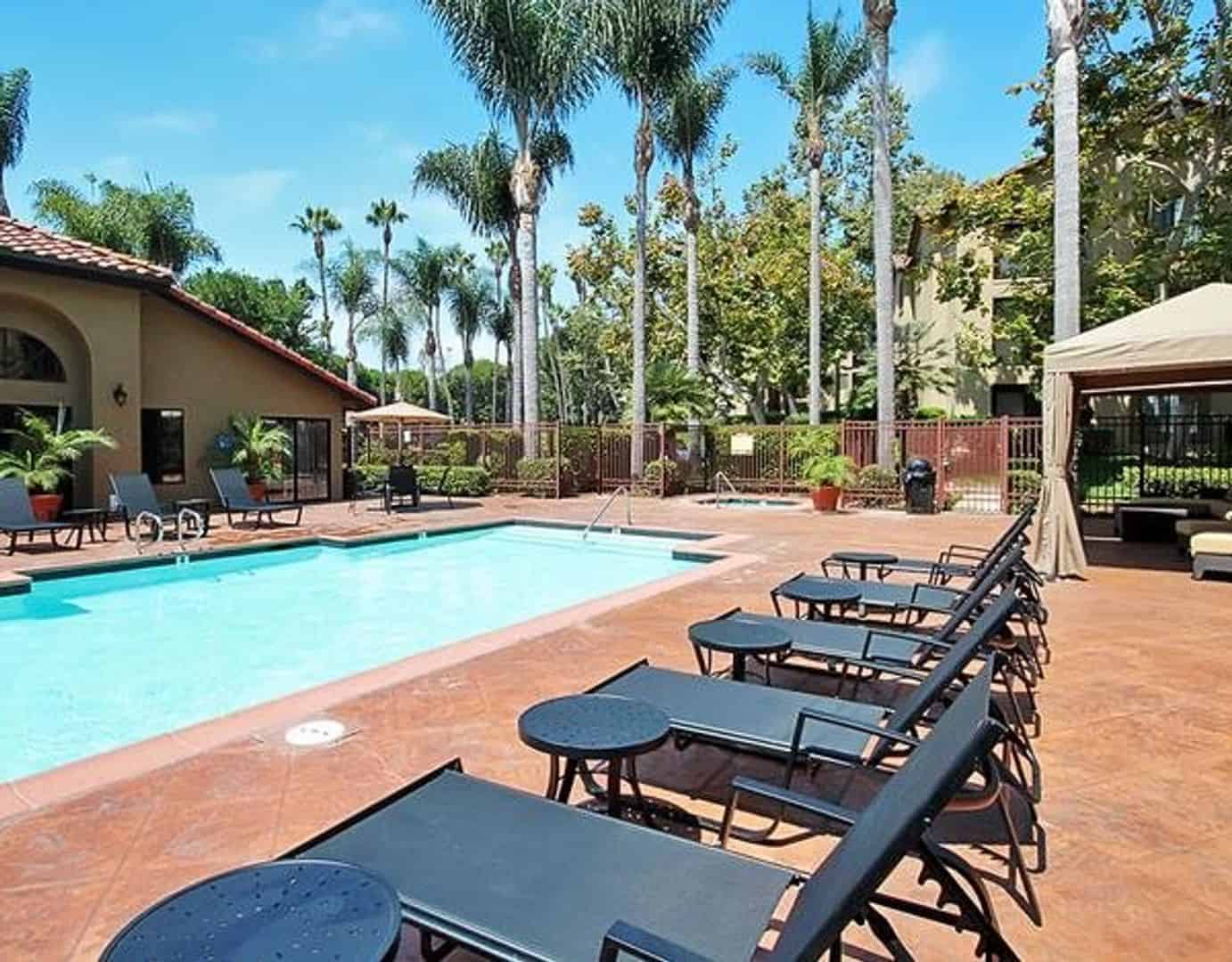 7524 Charmant Dr, San Diego - San Diego, California, United States - Amenities